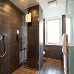 Pakat Suites